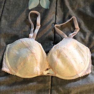 Pink 34D Victoria’s Secret bra
